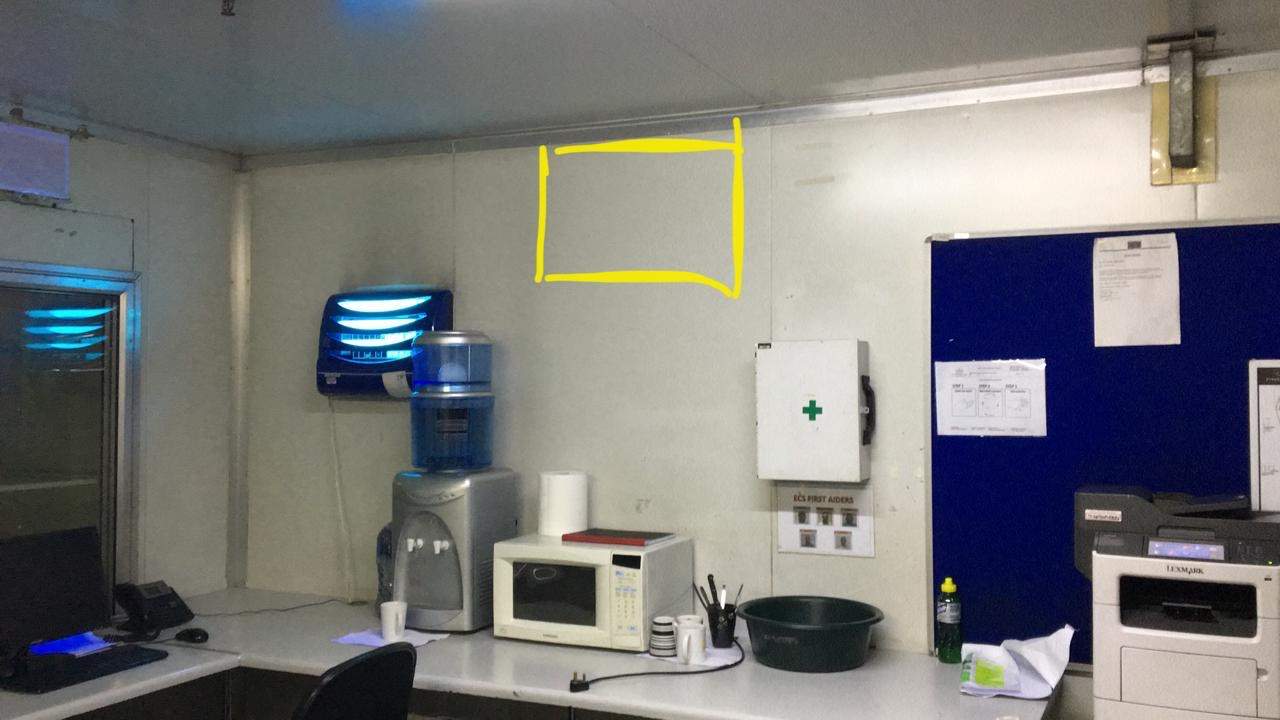 Clean cabinet implementation