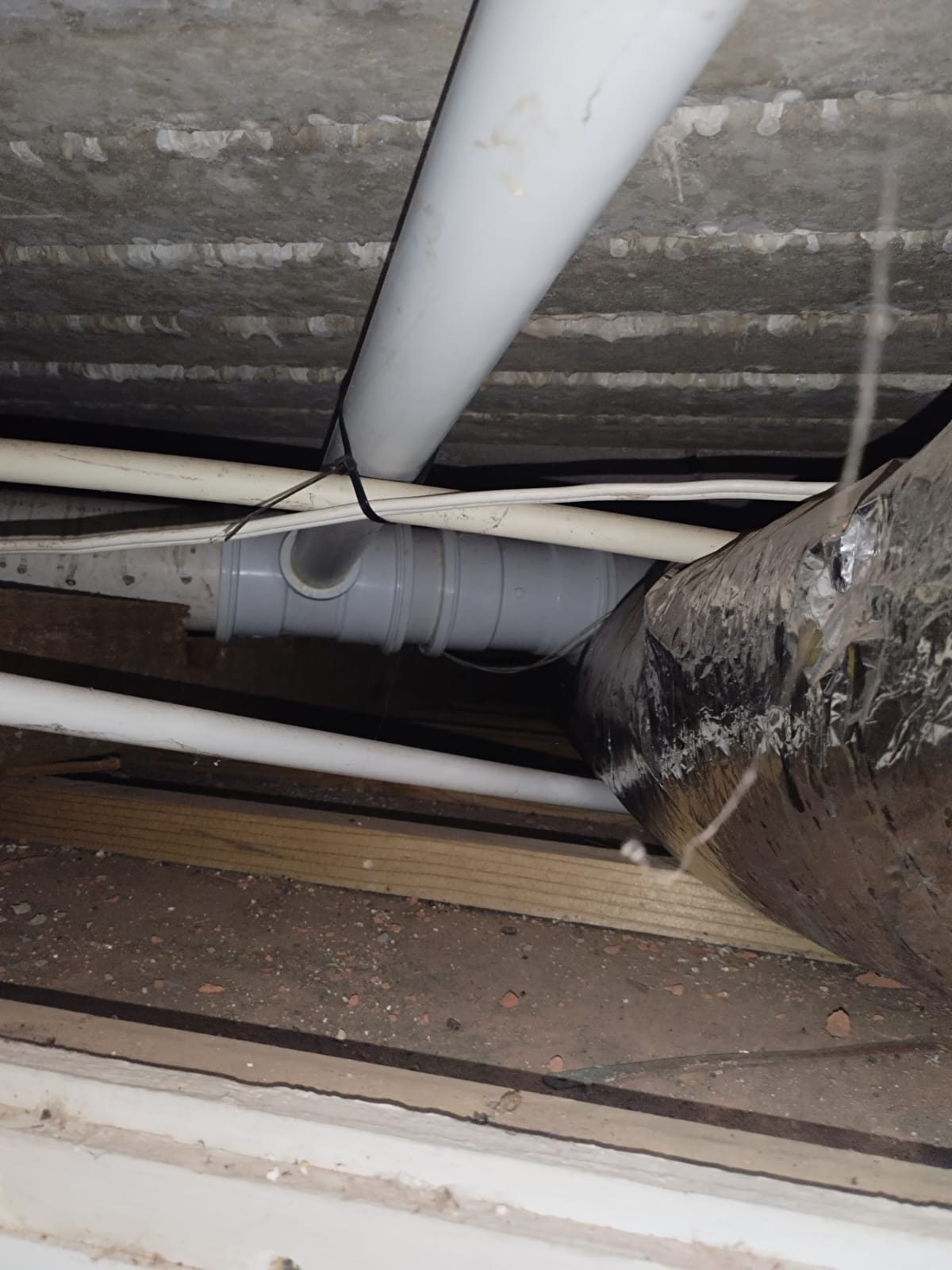 solving other contractors issues, why did they cable tie it to the pipe so cable could never be changed! frustration