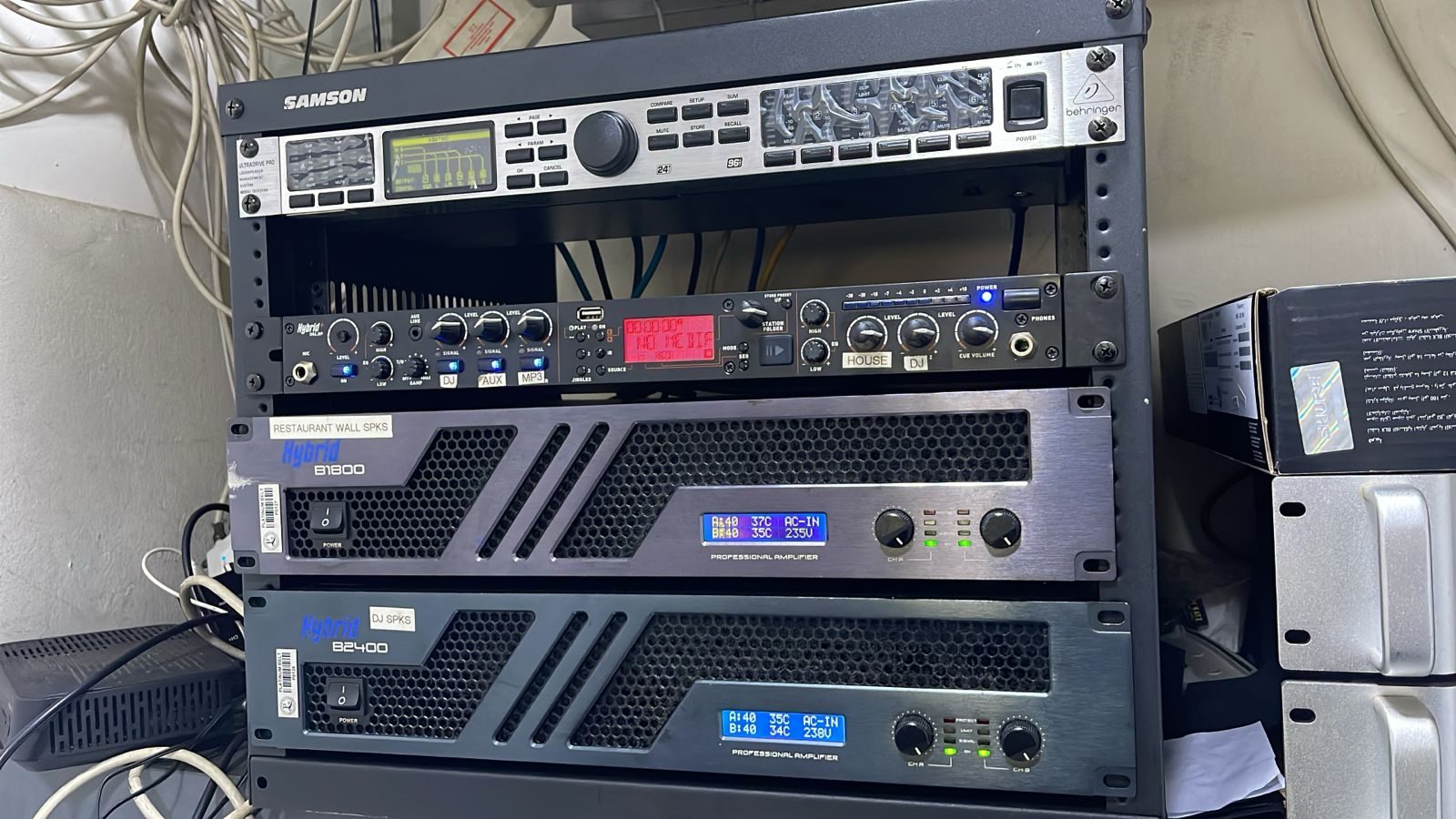 taking over home automation from another installer trying to figure out their cabling 2